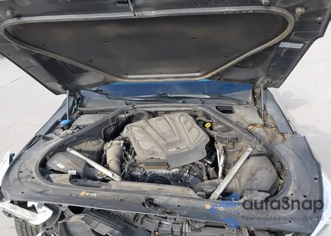 2018 Genesis G90 3.3T Premium из США, поврежденный, VIN KMHG34JA5JU047146